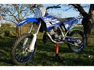 125 YZ