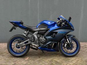 YAMAHA R7 2022 - SC PROJECT UITLAAT - BLAUW - 35KW A2 — MOTOREN | YAMAHA — MARKTPLAATS
