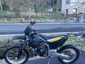 GASGAS EC200 С ДОКУМЕНТИ →