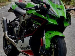 ZX10R