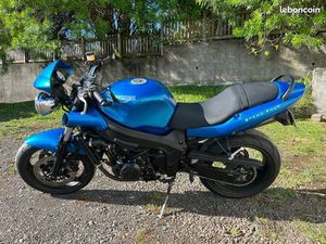 À VENDRE TRIUMPH SPEED FOUR