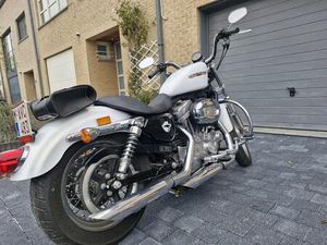 ② HARLEY DAVIDSON XL883 (2006)