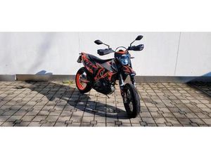 KTM 690 SMCR
