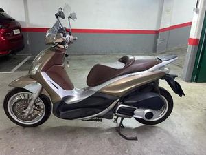 PIAGGIO - BEBERLY 300