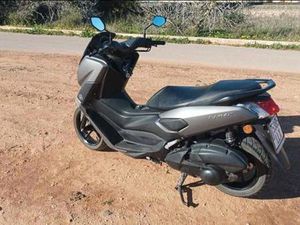 YAMAHA - NMAX