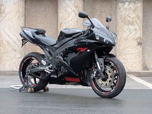 YAMAHA YZF R1 RN12