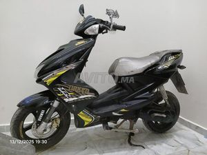 YAMAHA AEROX