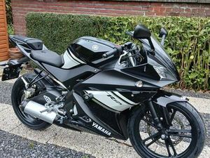 ② YAMAHA YZF125 R MOTO