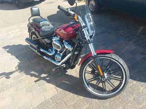 HARLEY-DAVIDSON SOFTAIL BREAKOUT