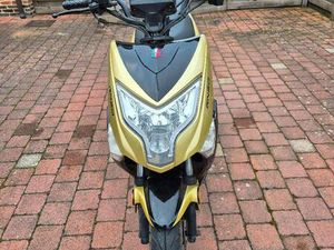 ② SCOOTER GTS ENZO NAKED 45 KM/H