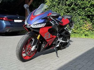 APRILIA RS 660 – LAVA RED – NEUWERTIG (EZ 09/2024)