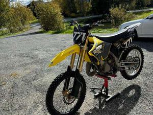 125 CCM