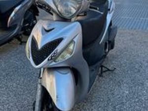 SUZUKI UX SIXTEEN 125 - 2009