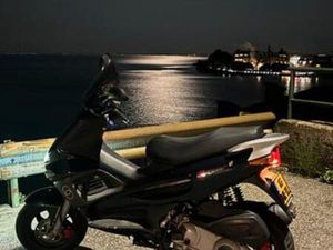 GILERA RUNNER 218CC MALOSSI NL KENTEKEN — SCOOTERS | YAMAHA — MARKTPLAATS