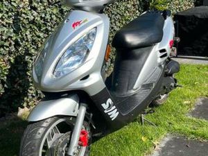 MOOIE SYM JET EURO-X — SCOOTERS | SYM — MARKTPLAATS