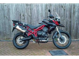 TRIUMPH TIGER 800 XC ABS ADVENTURE PETROL MANUAL (95 PS) 800 CC