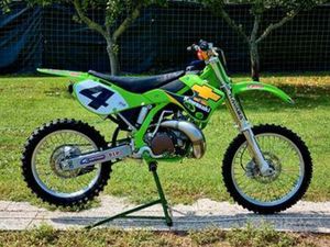 KAWASAKI KX 250 - 2000 RESTAURATA ZERO ORE