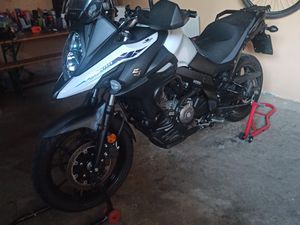 SUZUKI V STROM DL 650 ABS FREEDOM