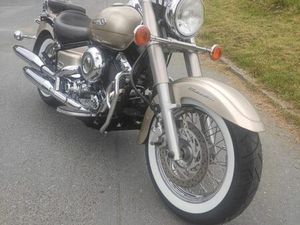 YAMAHA DRAG STAR XVS 650 CLASSIC
