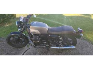 MOTO GUZZI - V7 STONE