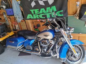 2018 HARLEY-DAVIDSON ROAD KING---STRATHROY