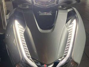 125 START STOP FUNKTION, WENIGE KILOMETER!