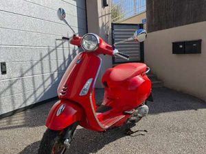 VEAPA PRIMAVERA 125 RED EDITION