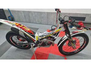 TRS ONE RR 125 CCM