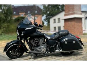 INDIAN CHIEFTAIN DARK HORSE