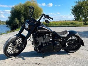 FAT BOY M8 114 RICK‘S BIG SPOKE 260 JEKILL & HYDE