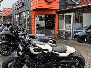 HARLEY DAVIDSON SPORTSTER S 1250 - 5HD - INSPEKTION NEU