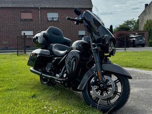 HARLEY DAVIDSON ULTRA LIMITED