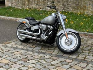 HARLEY-DAVIDSON HARLEY HD FAT BOY M8 114 GREY GHOST TRIBUTE