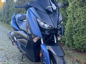 YAMAHA X-MAX