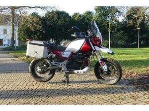 MOTO GUZZI V 85 TT MIT ALU KOFFER