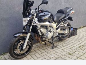 YAMAHA FZ6