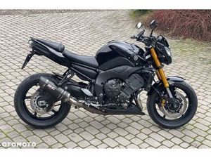 YAMAHA FZ8