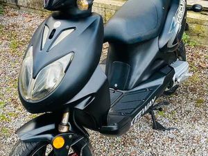 ② KEEWAY FOCUS CLASSE B 49 CC 2T 49KM/H LIRE L’ANNONCE !!!