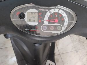 ПРОДАВА СКУТЕР ПЕЖО ВИВАСИТИ СИЛВЪР СПОРТ. →