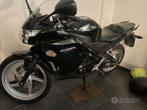 HONDA CBR 250 SEMPRE BOX