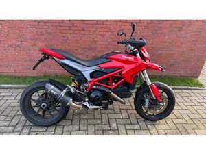 DUCATI HYPERMOTARD 821