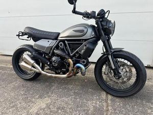 DUCATI SCRAMBLER 800 NIGHTSHIFT ALL BLACK 2021 TÜV SERVICE NEU