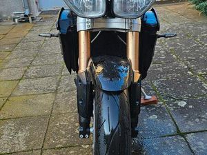 TRIUMPH SPEED TRIPLE 1050 NV