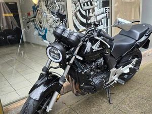 HONDA CBF 600 ABS PC38 WENIG KM + VIEL ZUBEHÖR