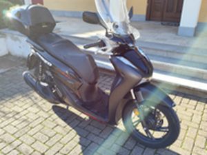 HONDA SH 150 SPORTY