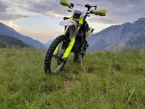 HUSQVARNA WRE 125 BIANCO