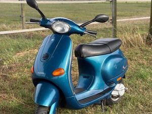 PIAGGO VESPA ET2 50
