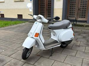 VESPA COSA 200 E-STARTER