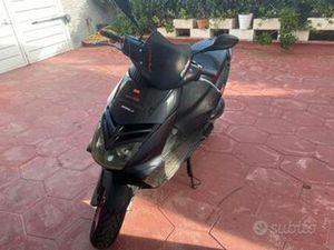APRILIA LEONARDO 300 - 2001