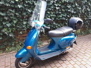 VESPA ET4 125